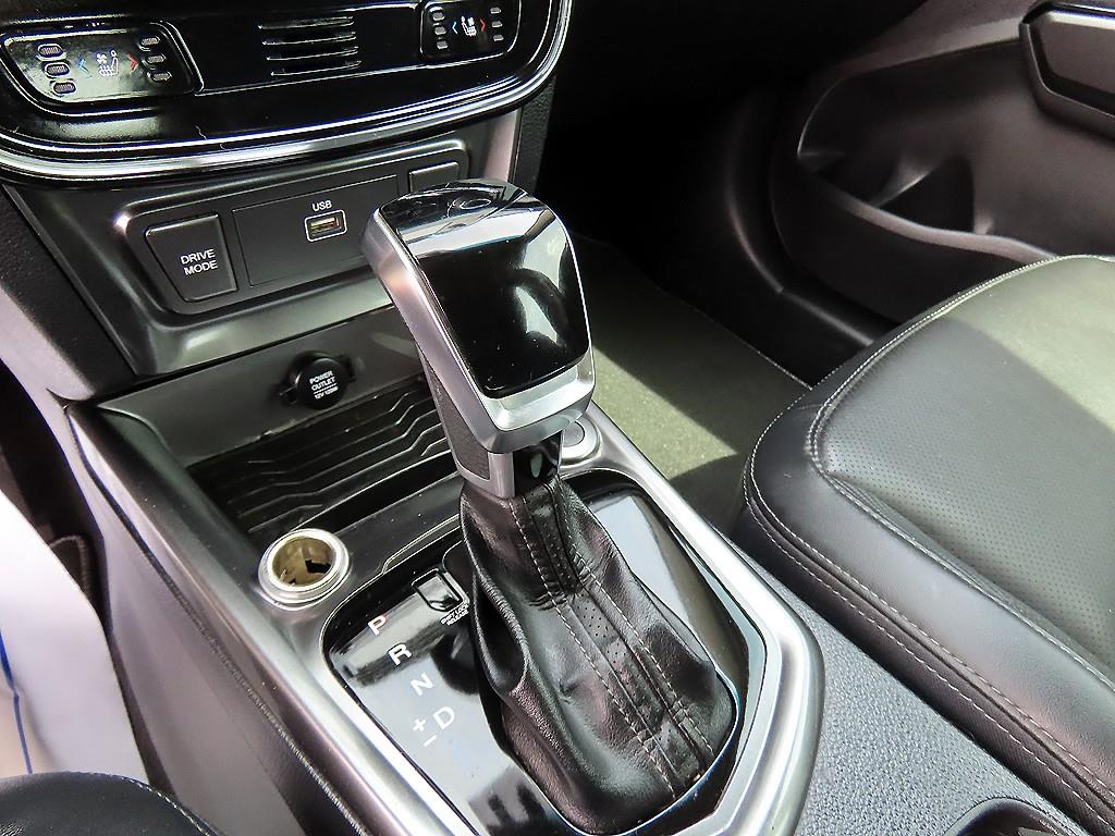 Ssangyong Tivoli - Vista 11