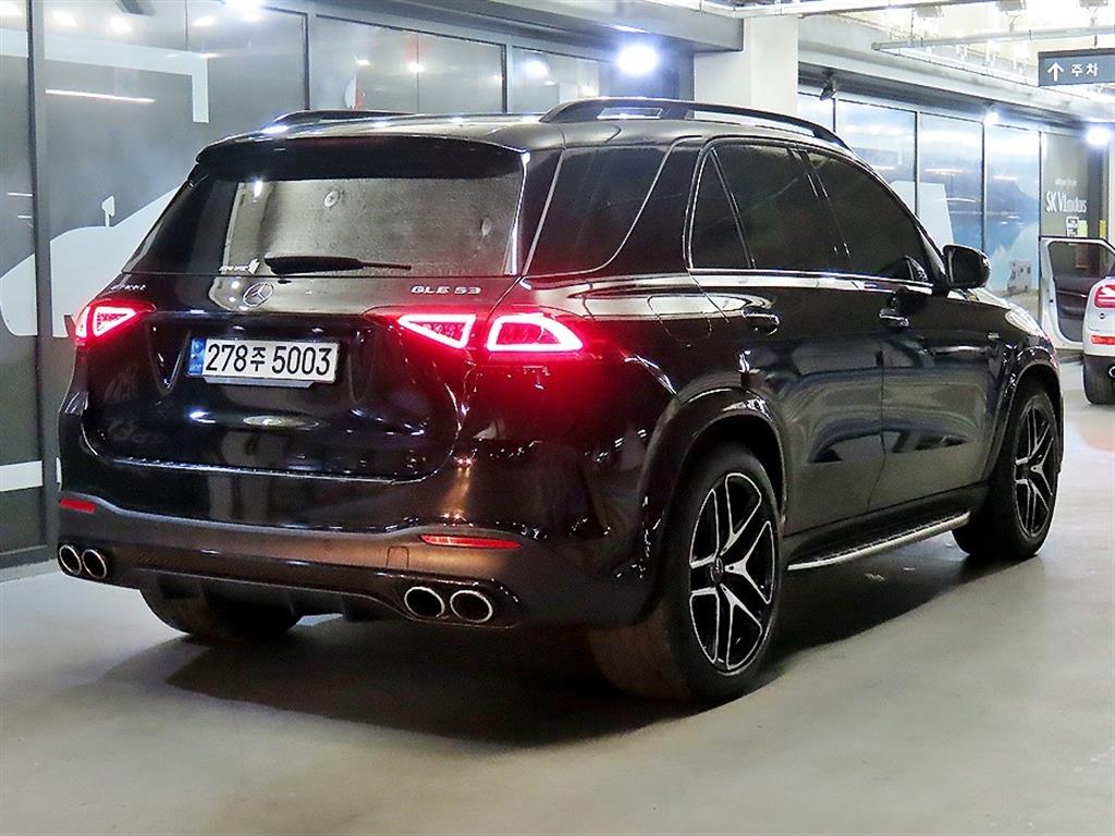 Mercedes Benz GLE Class - Vista 4