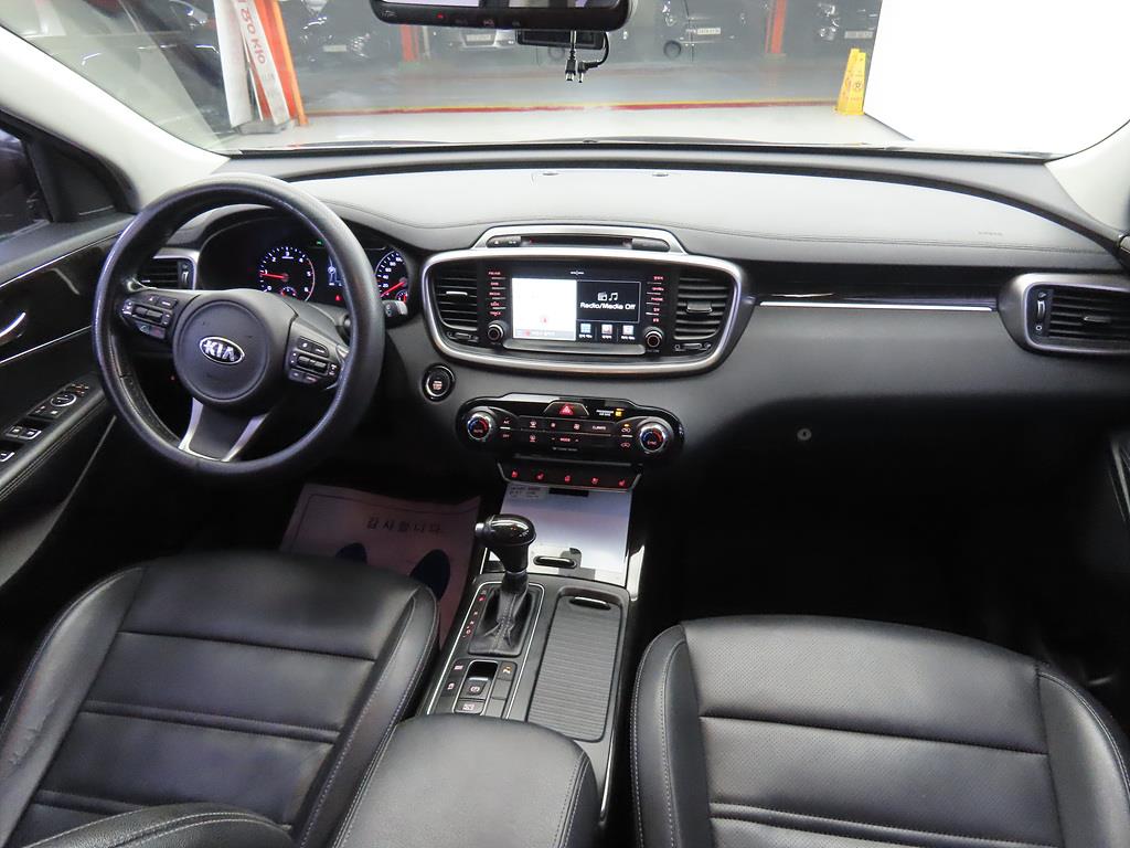 KIA Sorento - Vista 5