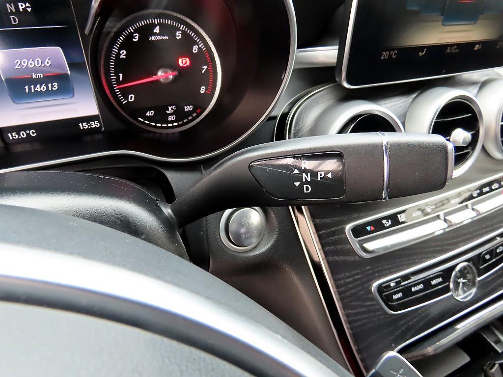 Mercedes Benz C Class - Vista 11