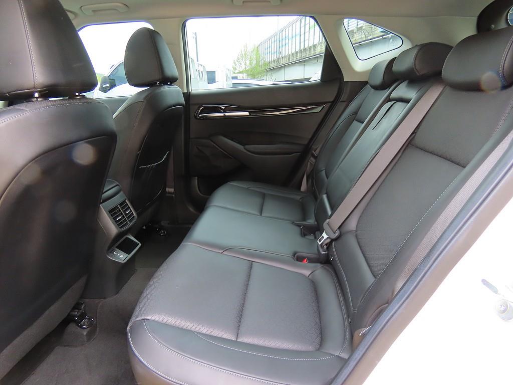 KIA Seltos - Vista 6