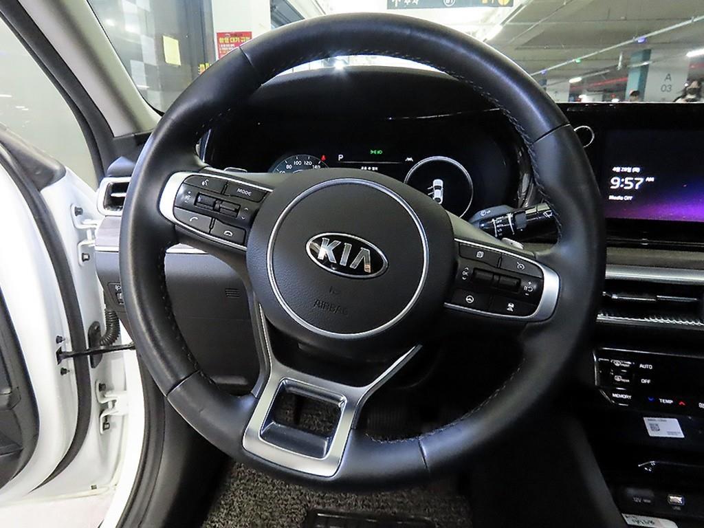 KIA K5 - Vista 7
