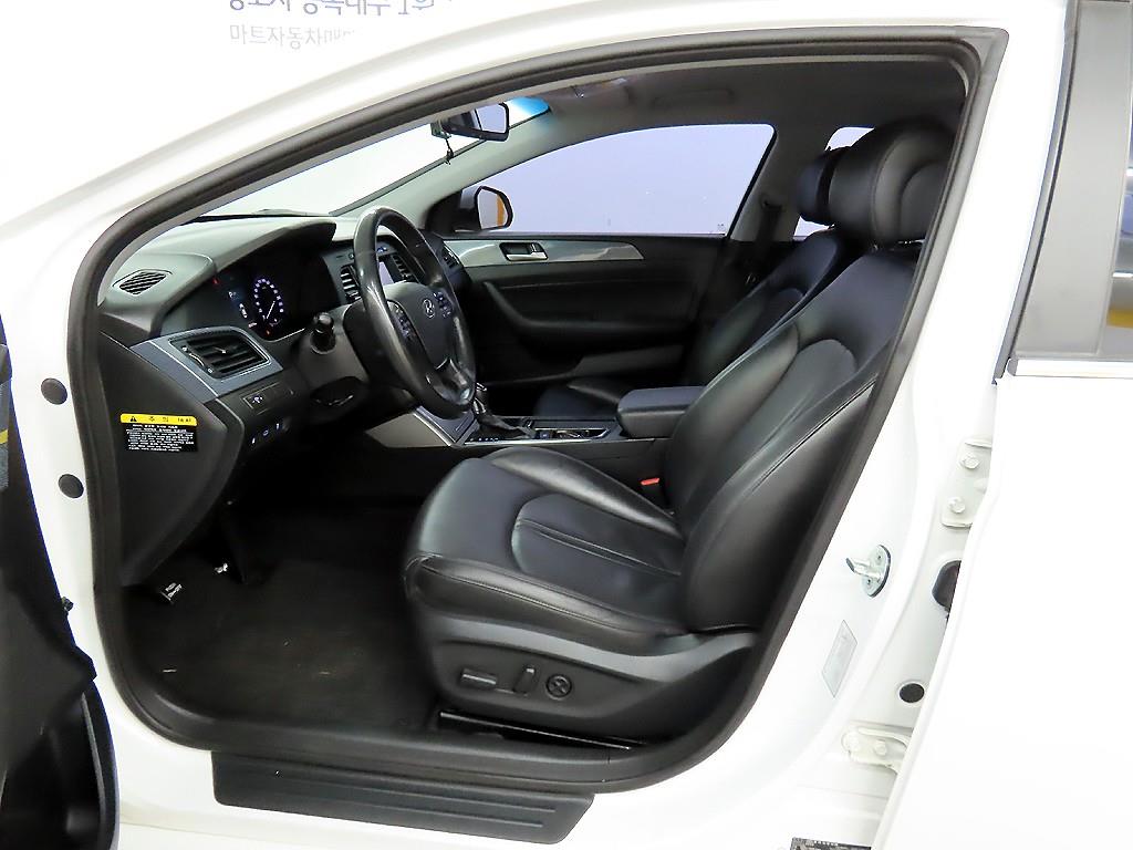 HYUNDAI Sonata - Vista 5