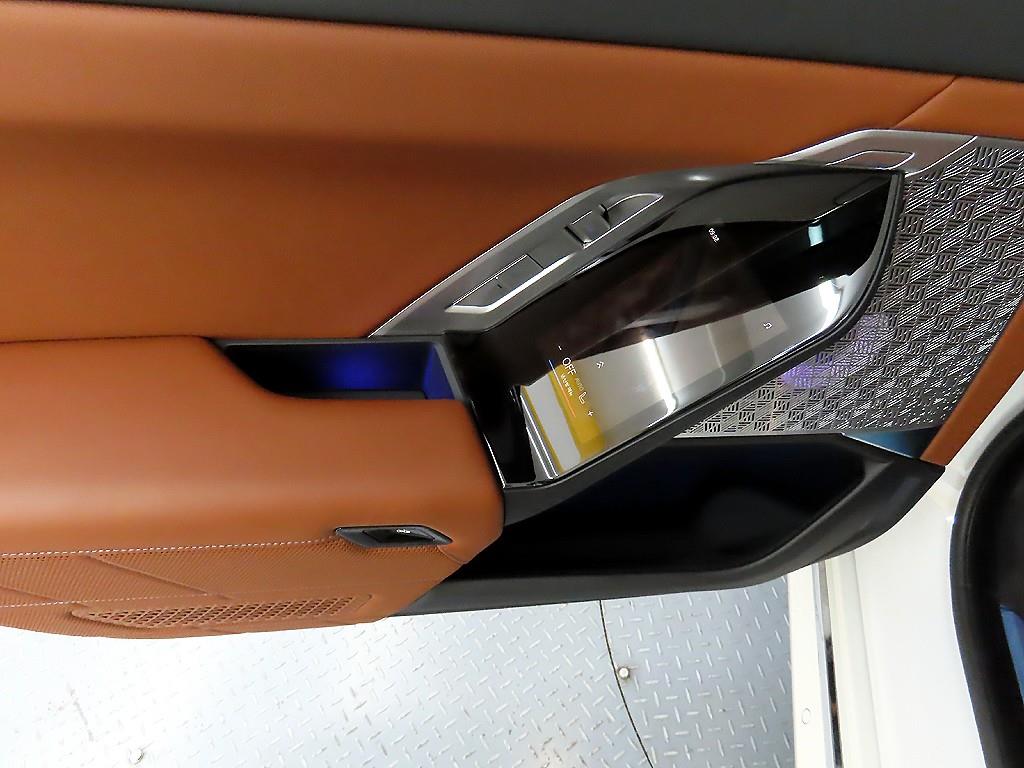BMW 7 Series - Vista 12