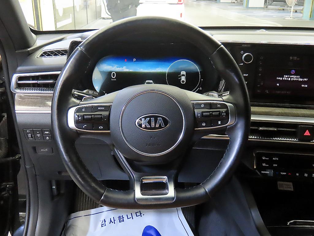 KIA K5 - Vista 8