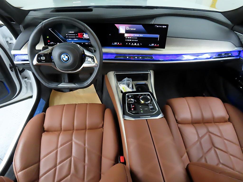 BMW 7 Series - Vista 7