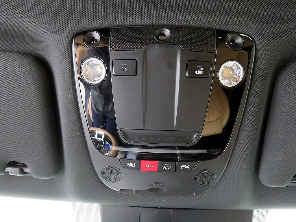 KIA K5 - Vista 12