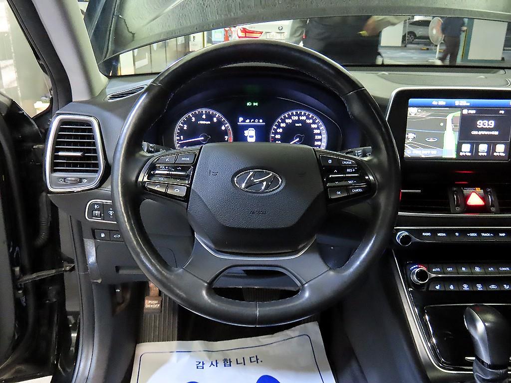 HYUNDAI Grandeur - Vista 8
