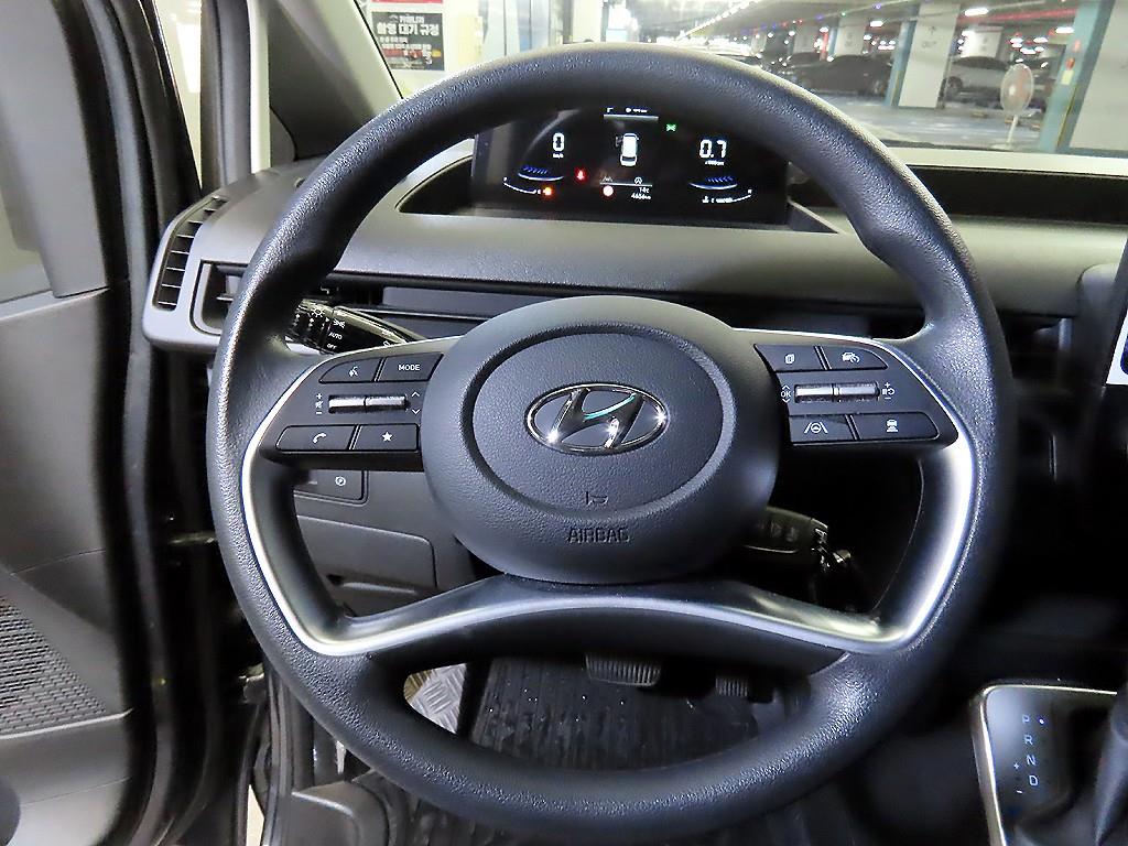 HYUNDAI Staria - Vista 8