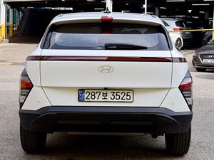 HYUNDAI Kona - Vista 6