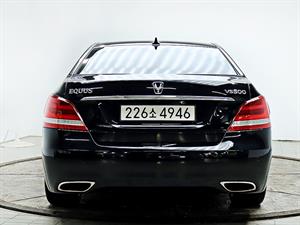 HYUNDAI Equus - Vista 6