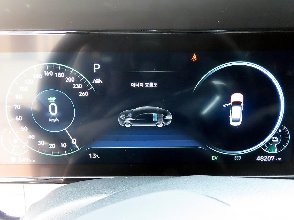 HYUNDAI Grandeur - Vista 9