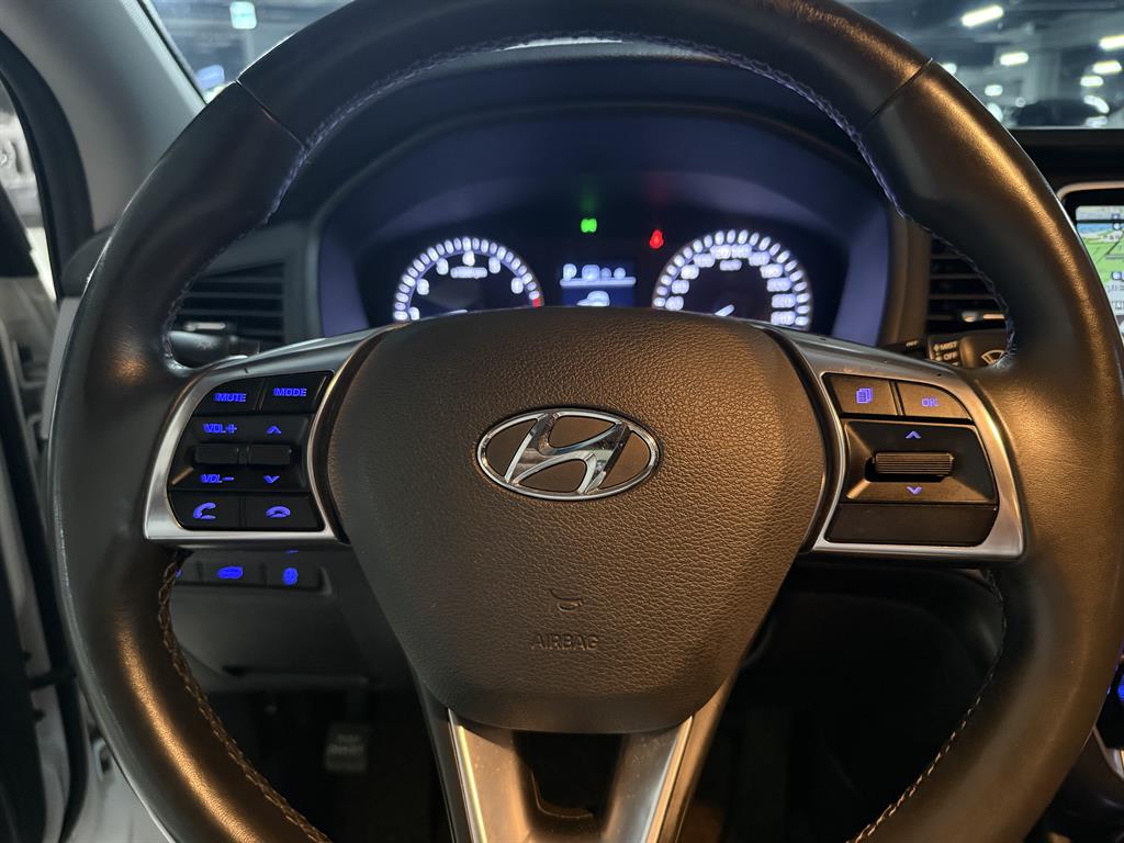 HYUNDAI Sonata - Vista 10