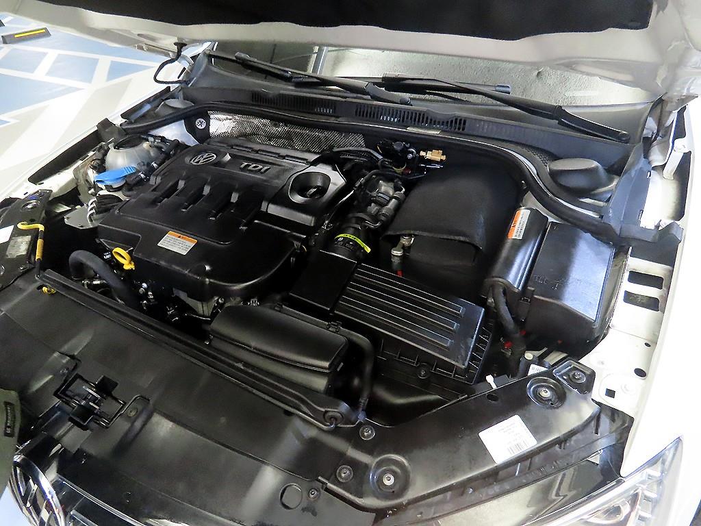 Volkswagen Jetta 2015 Blanco - Importación desde Corea - HF Imports Iquique - Foto 19