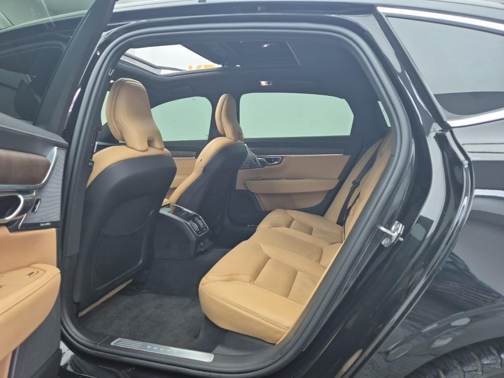 Volvo S90 - Vista 12
