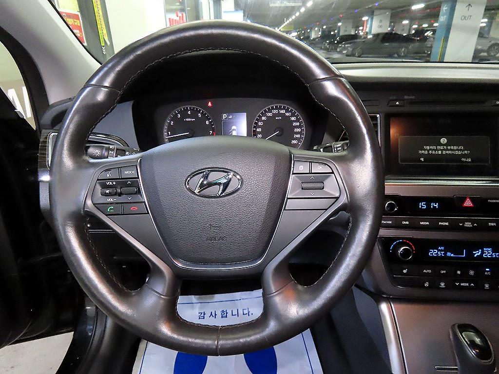 HYUNDAI Sonata - Vista 8