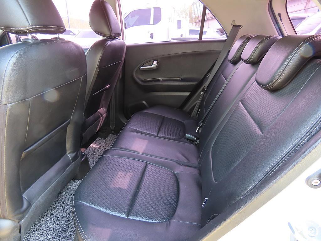 KIA Morning - Vista 6