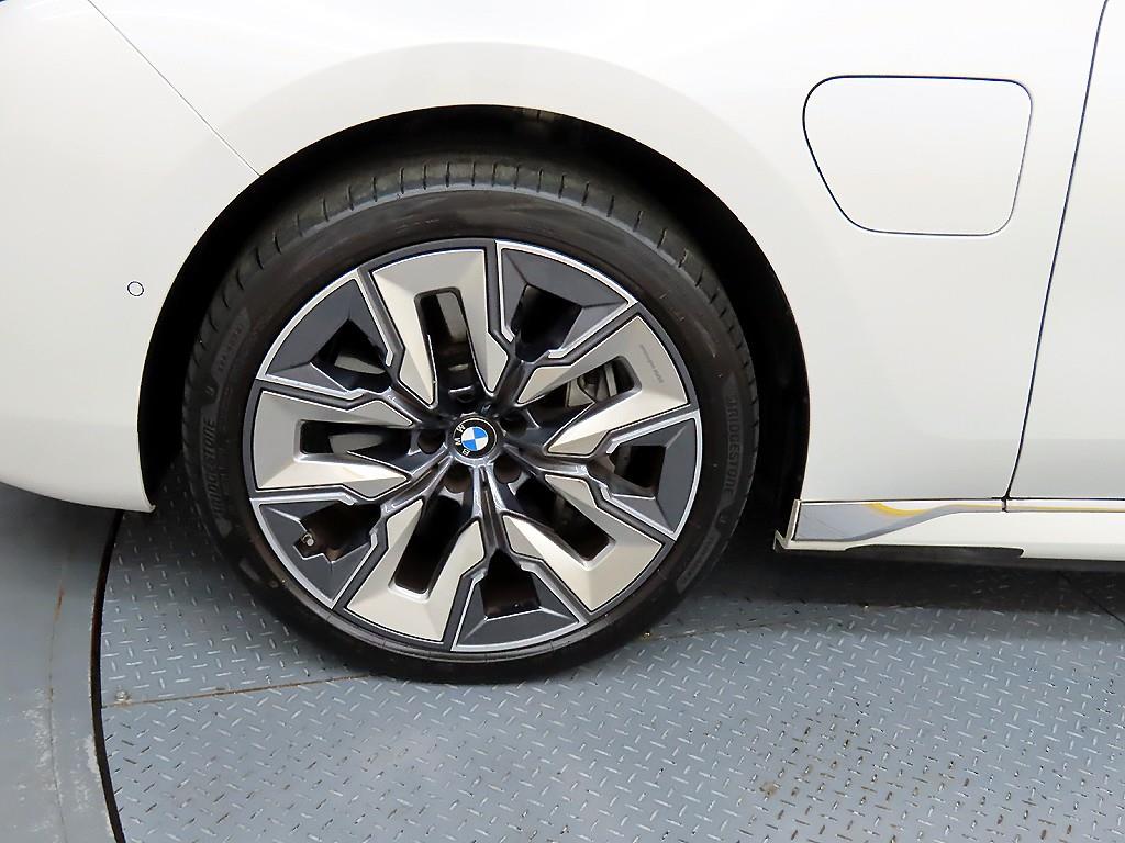 BMW 7 Series 2024 - Importación desde Corea - HF Imports Iquique - Foto 20