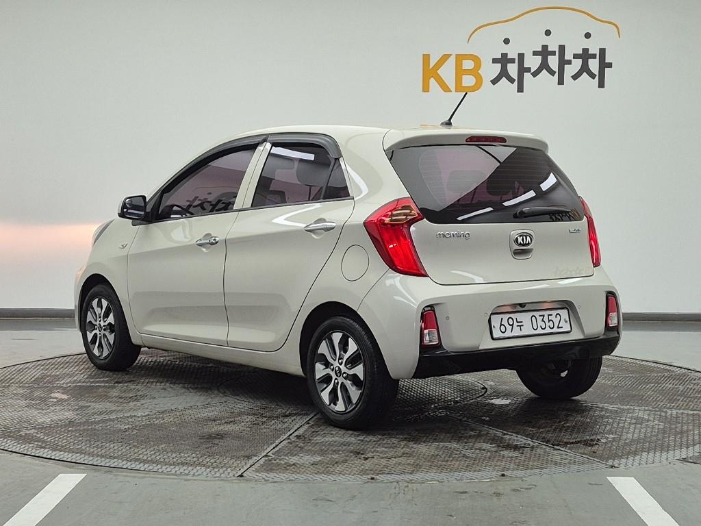 KIA Morning - Vista 3