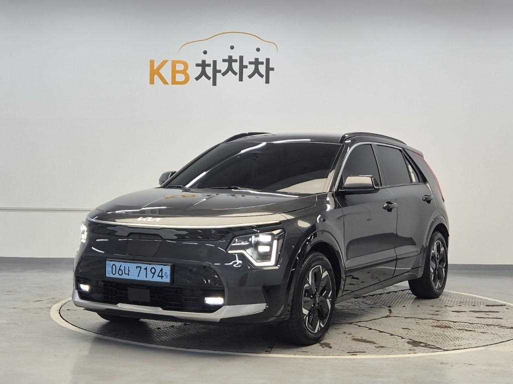 KIA Niro 2023 Gris - Importación desde Corea - HF Imports Iquique - Foto 1