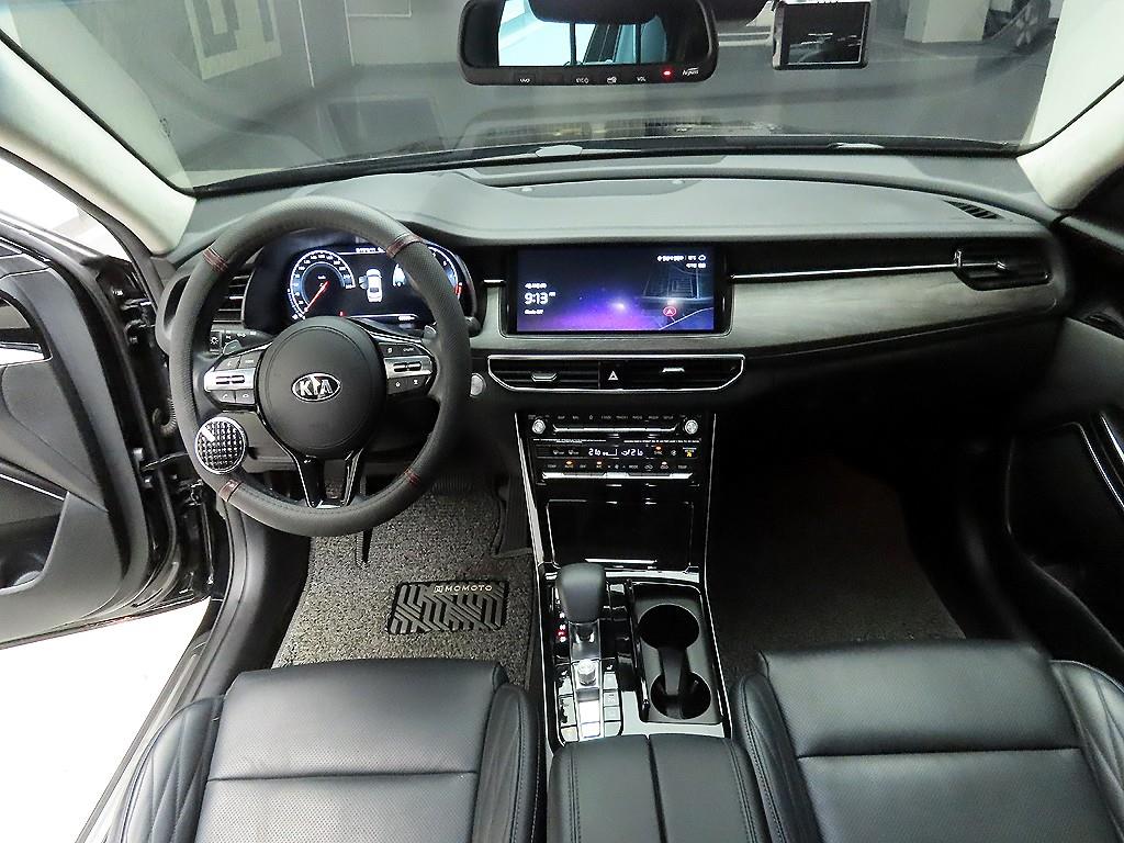 KIA K7 - Vista 8