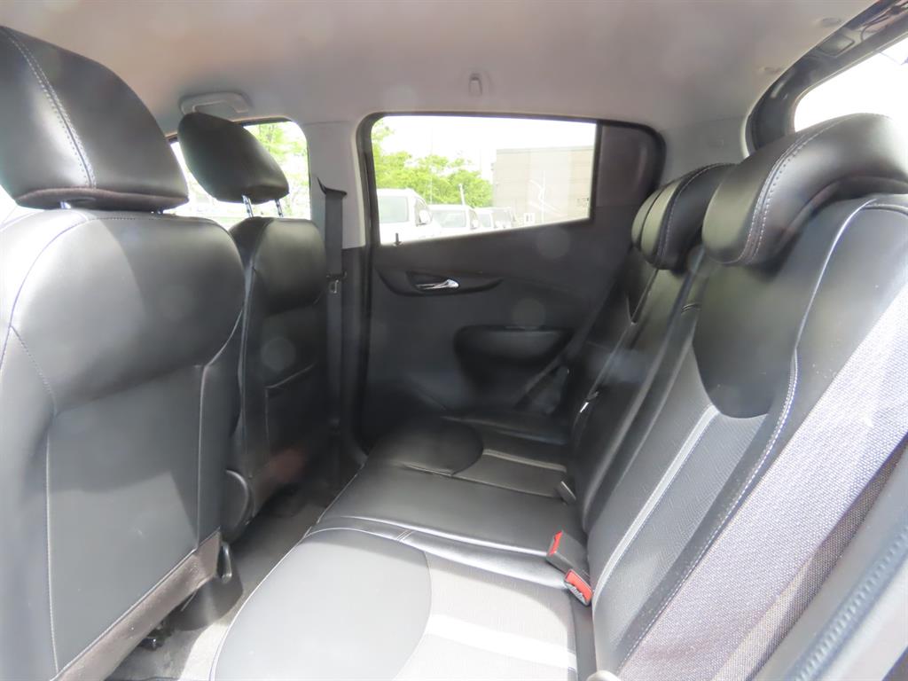 Chevrolet Spark - Vista 11