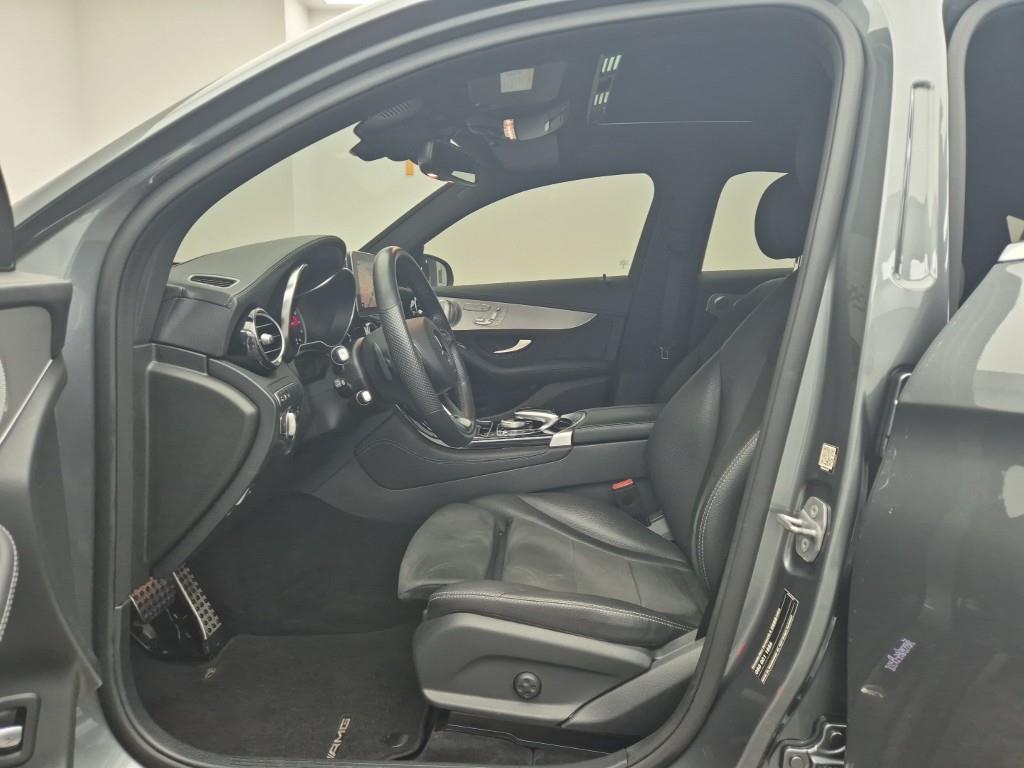 Mercedes Benz GLC Class - Vista 11