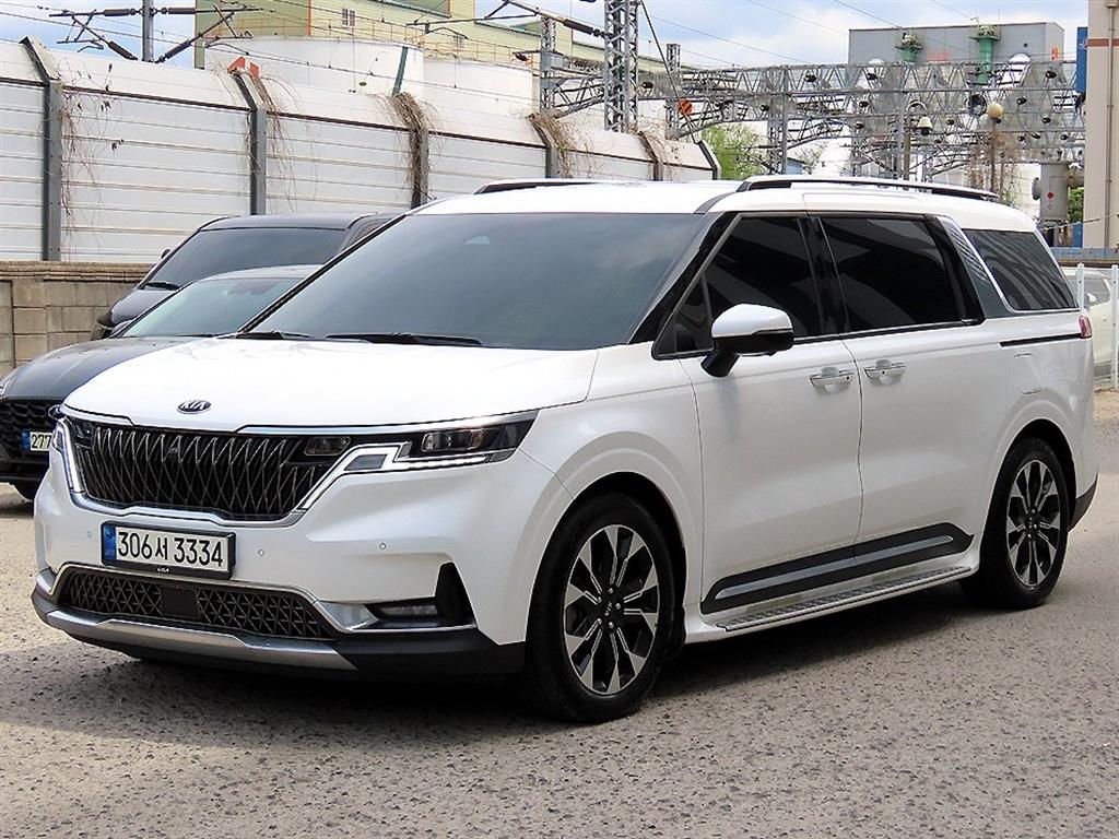 KIA Carnival - Vista 2