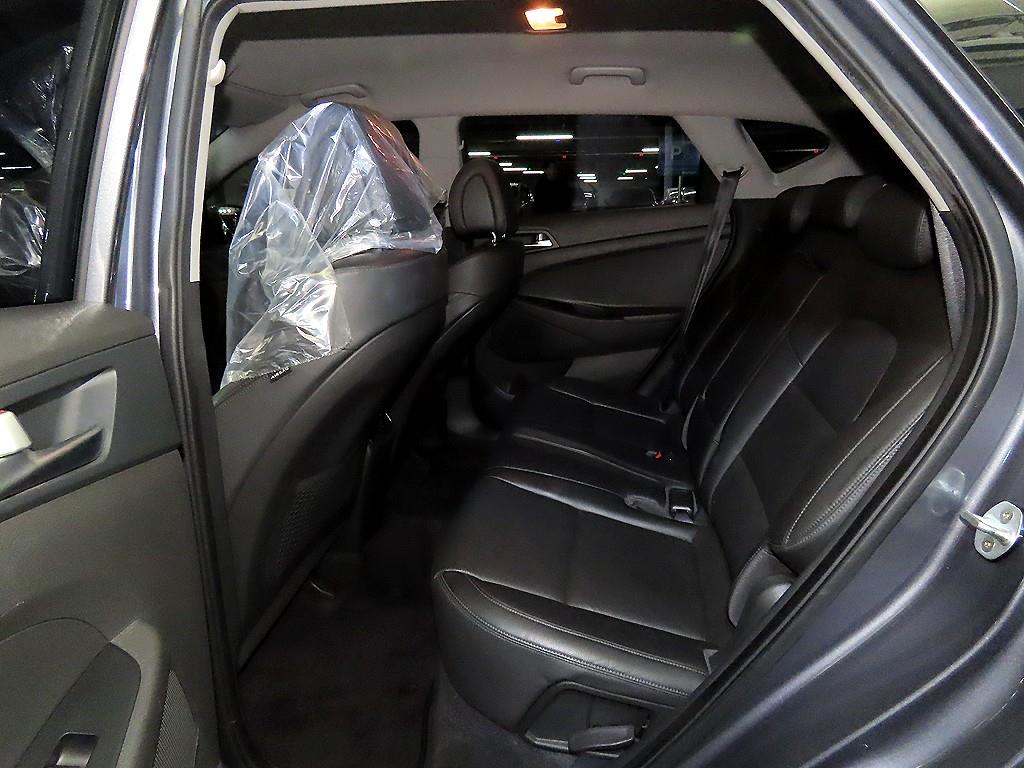 HYUNDAI Tucson - Vista 7