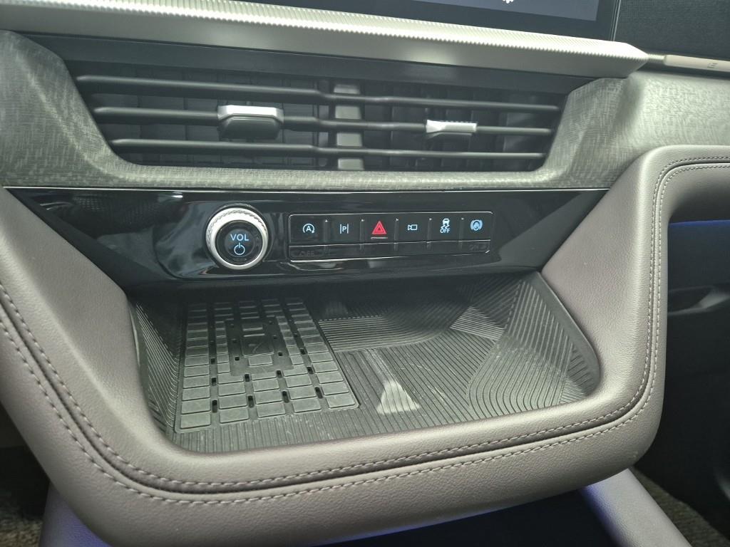 Ford Explorer - Vista 10