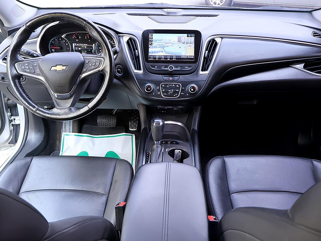 Chevrolet Malibu - Vista 9