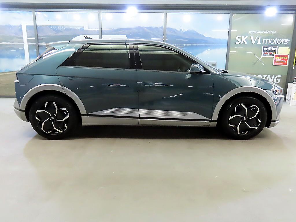 HYUNDAI Ioniq 5 - Vista 3
