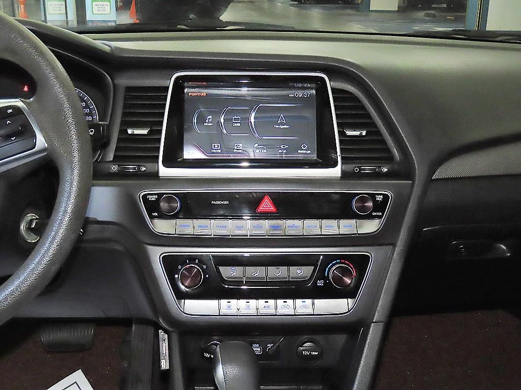 HYUNDAI Sonata - Vista 11