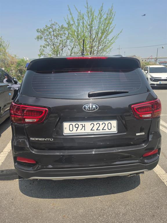 KIA Sorento - Vista 4