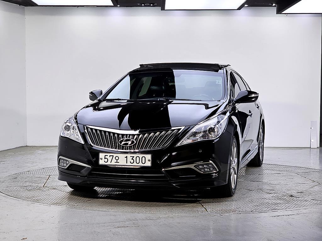 HYUNDAI Grandeur - Vista 2