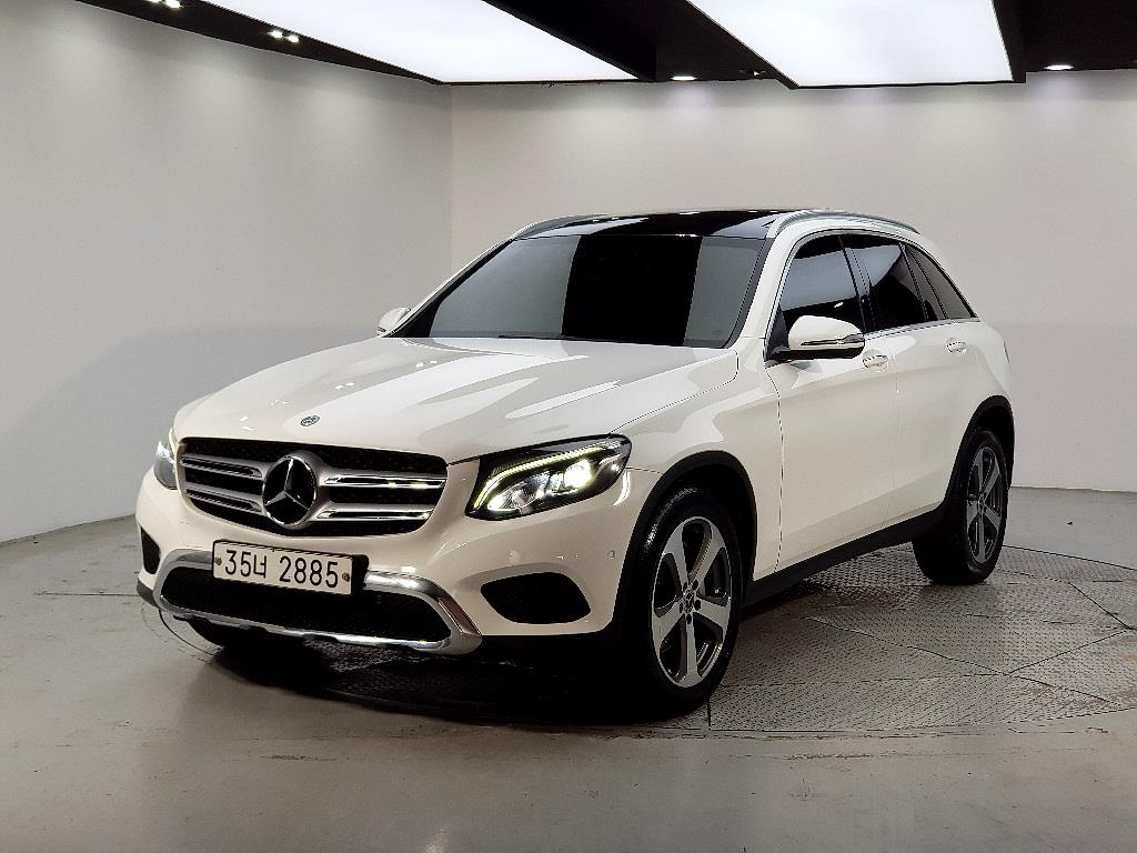 Mercedes Benz GLC Class 2018 Blanco - Importación desde Corea - HF Imports Iquique - Foto 1
