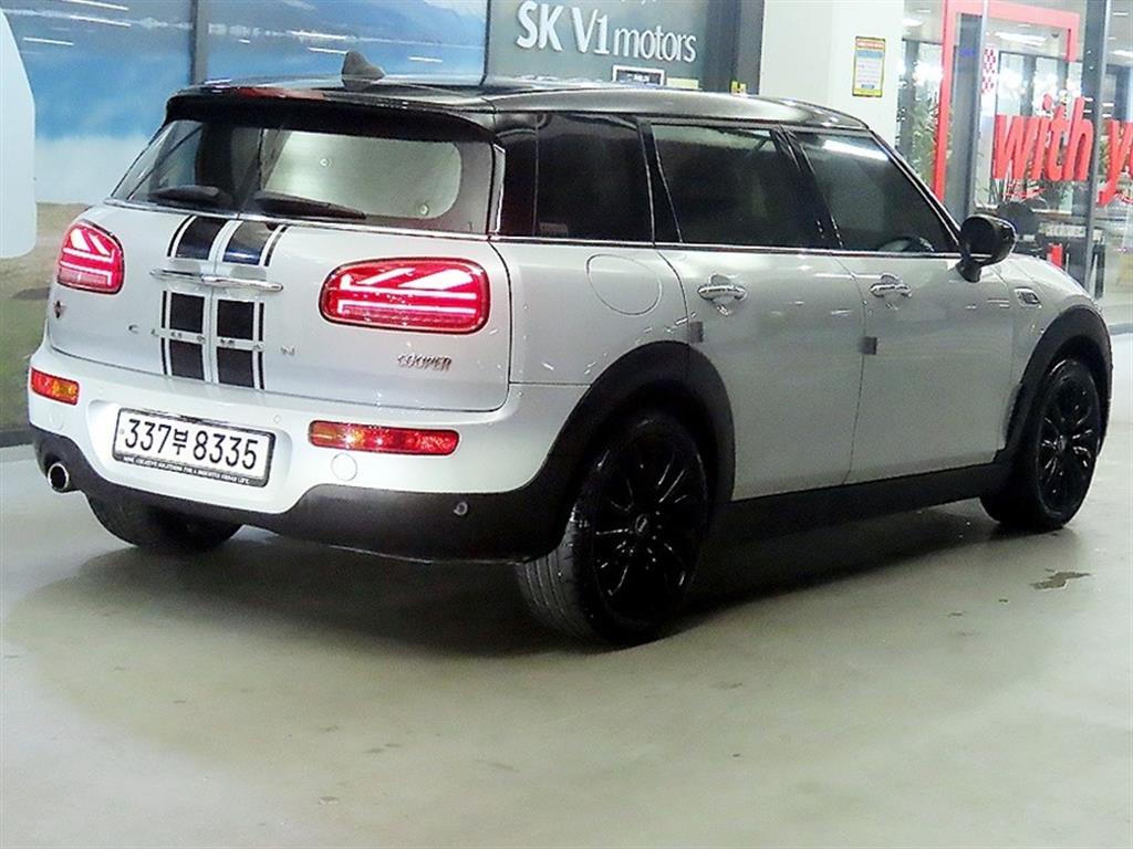 Mini Clubman - Vista 4