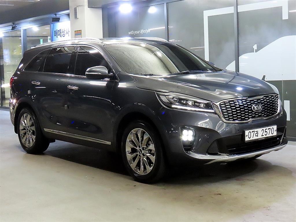 KIA Sorento 2018 Gris - Importación desde Corea - HF Imports Iquique - Foto 1