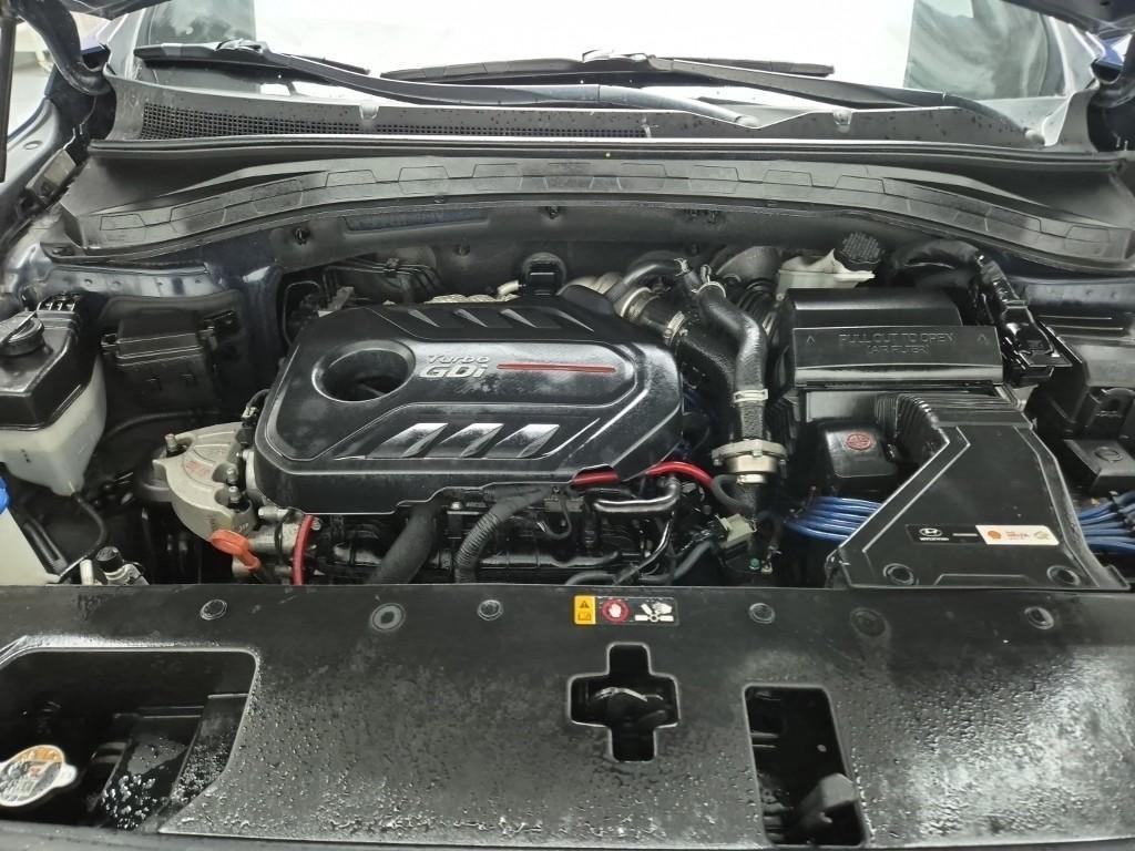 HYUNDAI Santa Fe - Vista 5