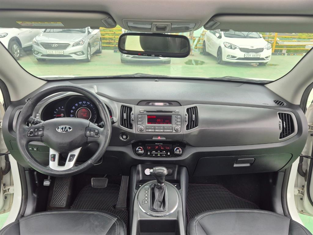 KIA Sportage - Vista 4