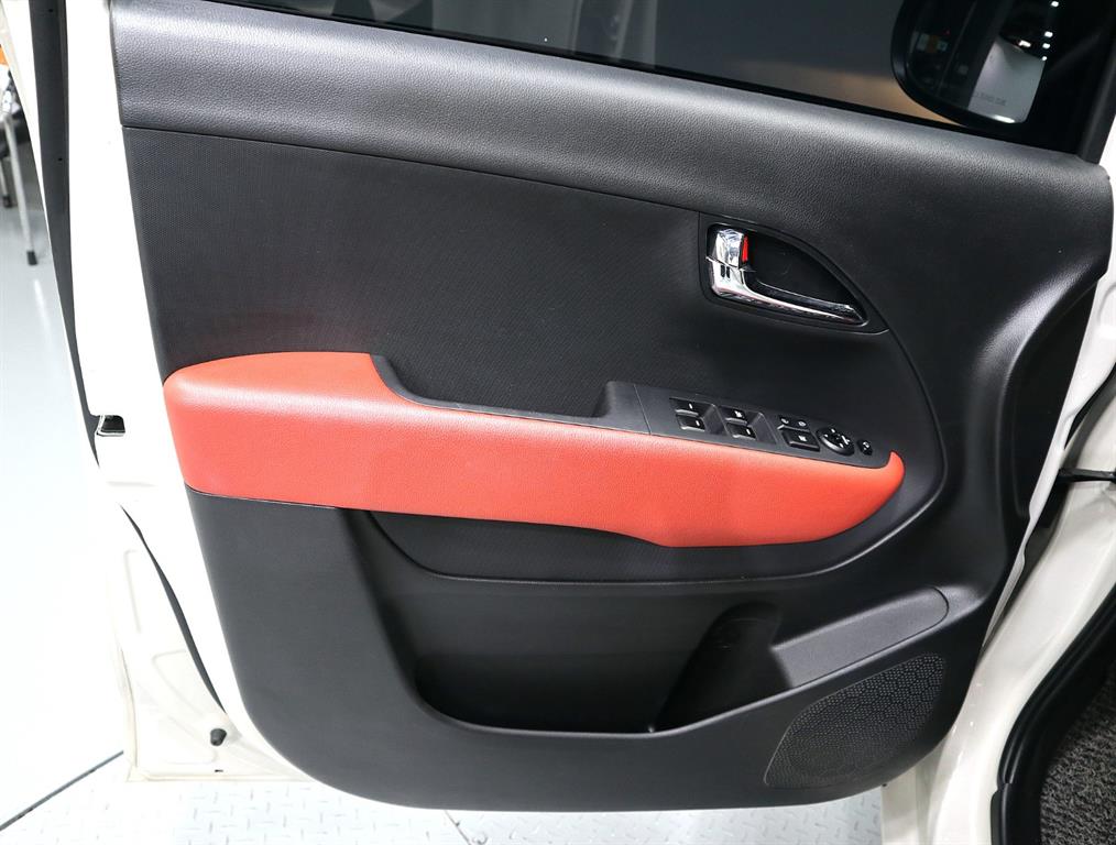 KIA Ray - Vista 4