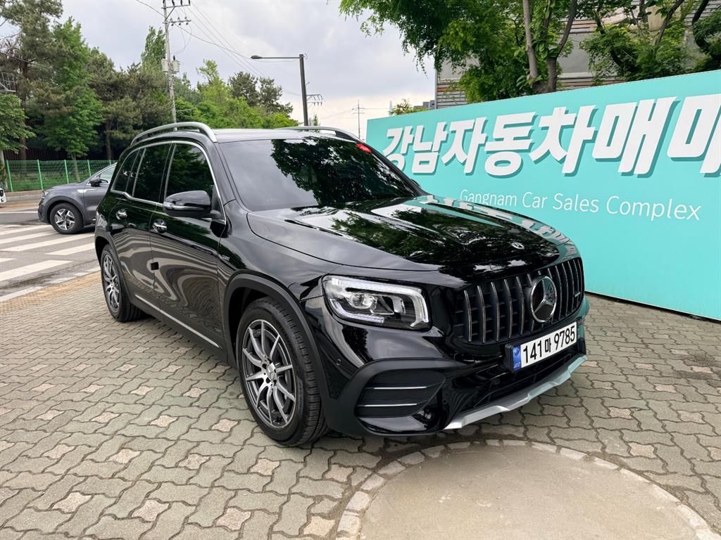 Mercedes Benz GLB Class - Vista 2