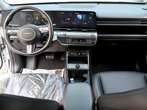 HYUNDAI Kona - Vista 10
