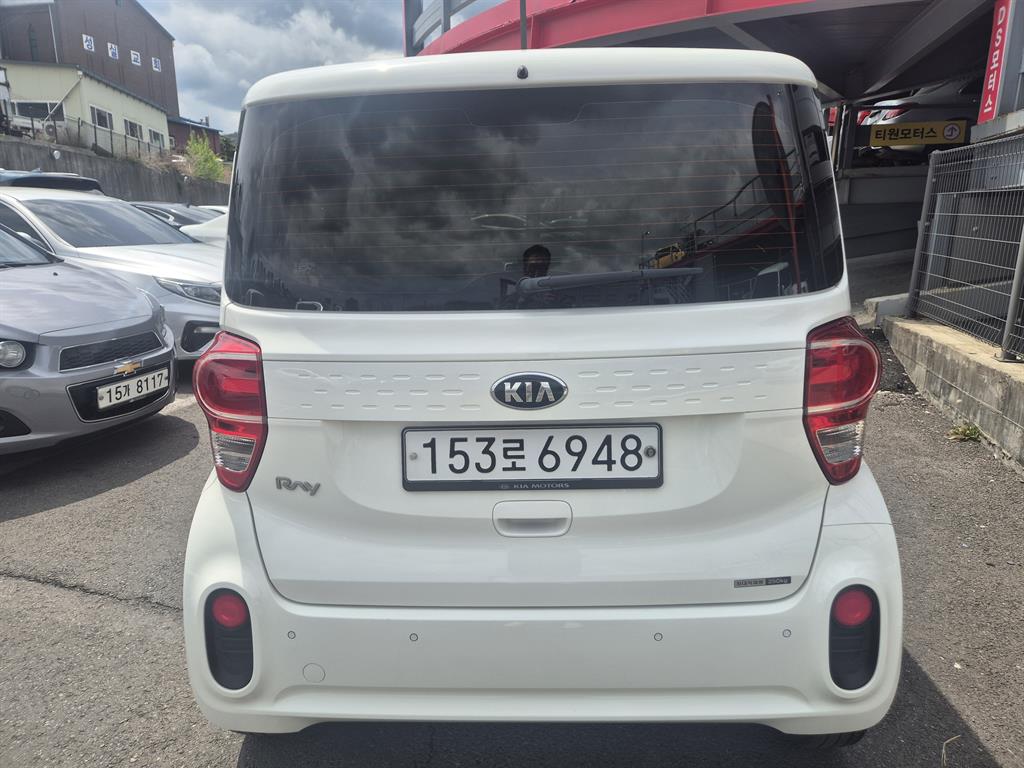 KIA Ray - Vista 2