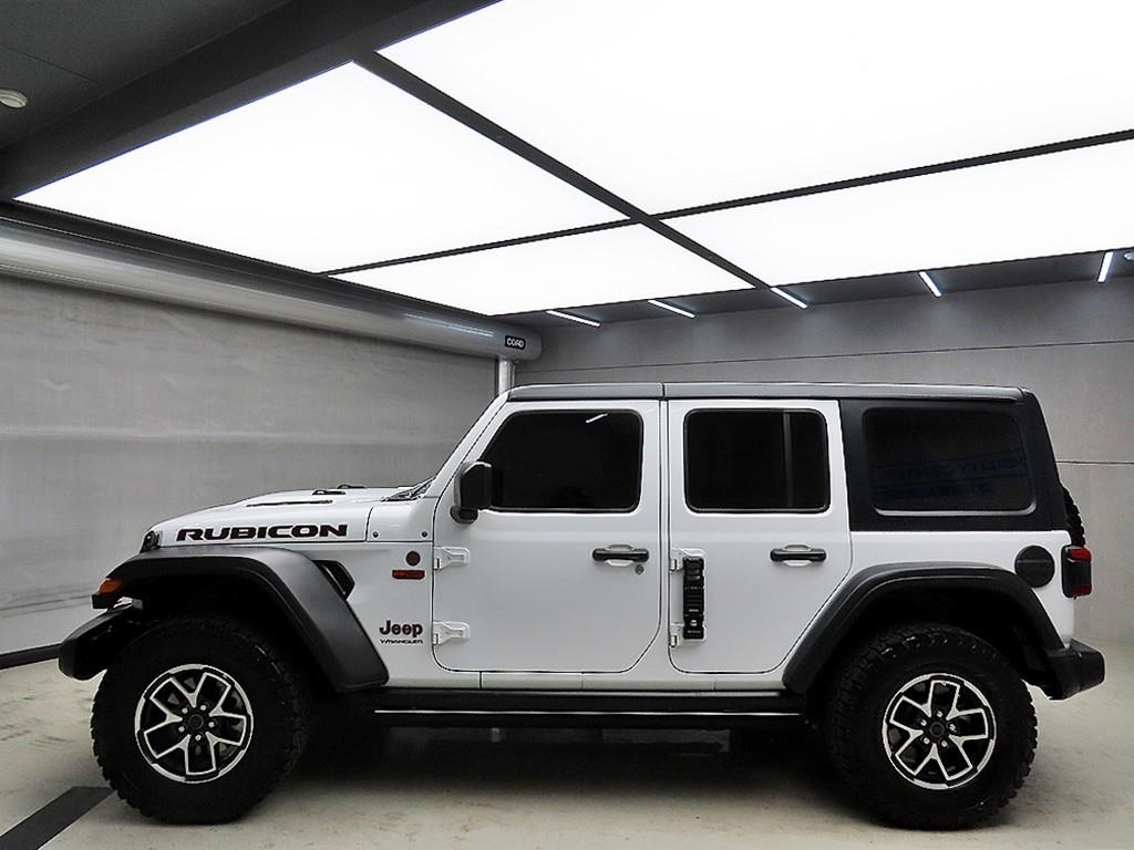 Jeep Wrangler - Vista 4
