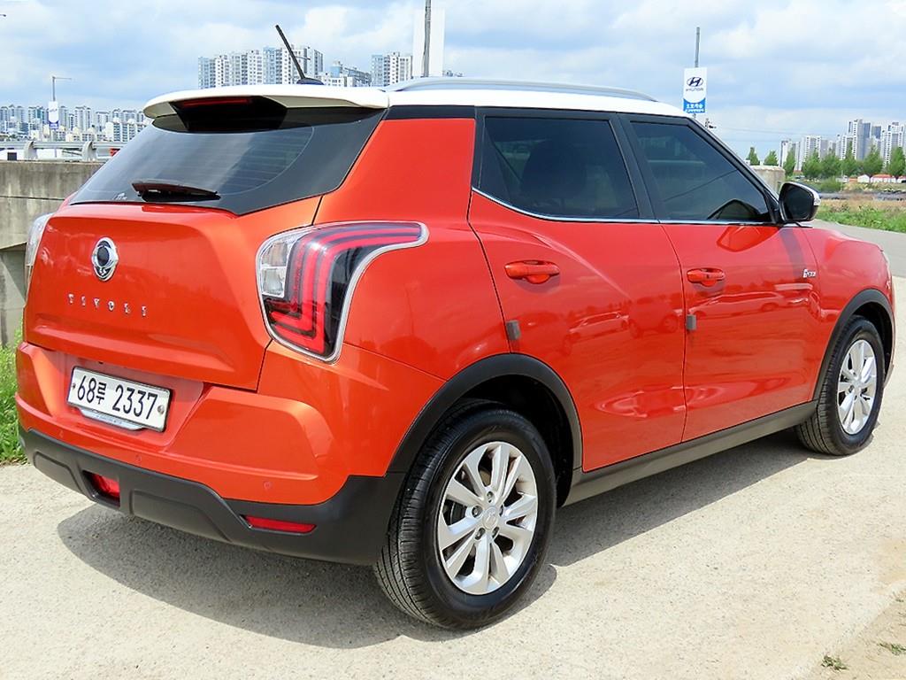 Ssangyong Tivoli - Vista 3
