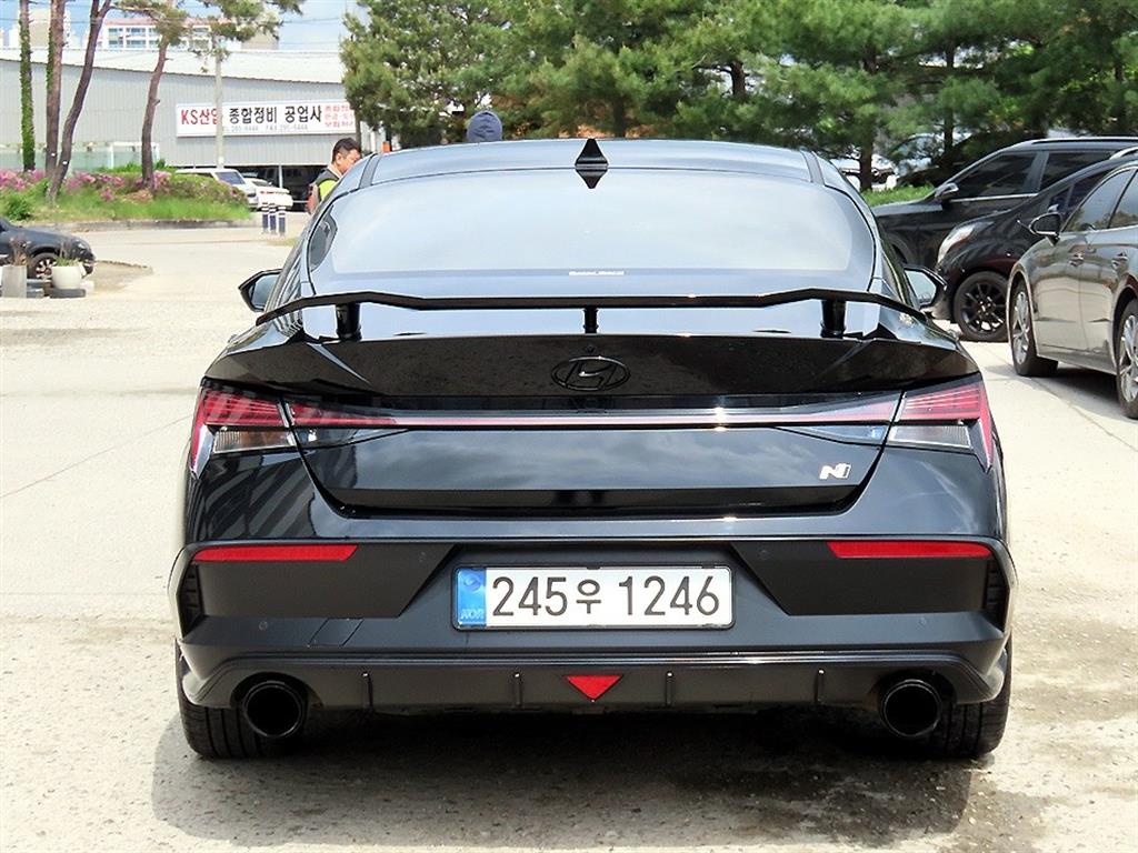 HYUNDAI Avante - Vista 4