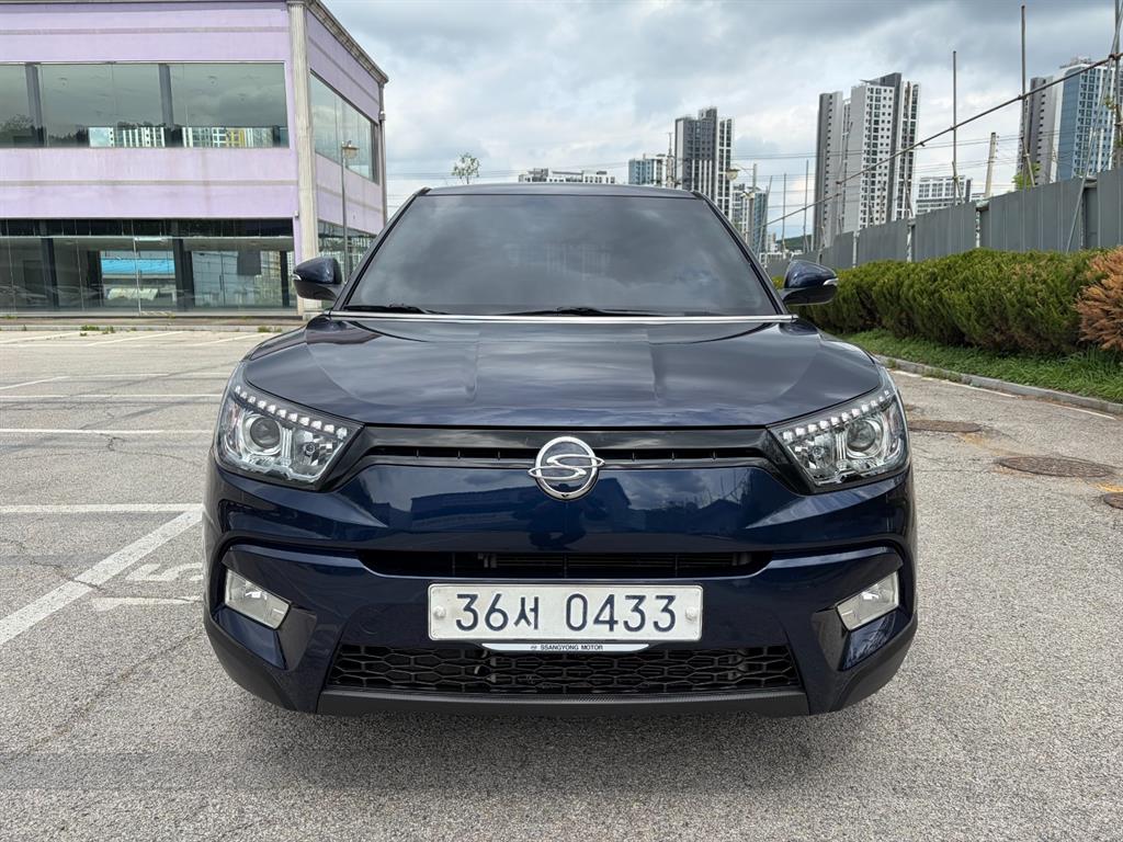 Ssangyong Tivoli - Vista 2