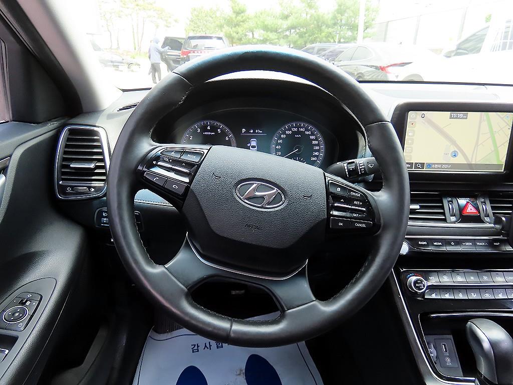 HYUNDAI Grandeur - Vista 8