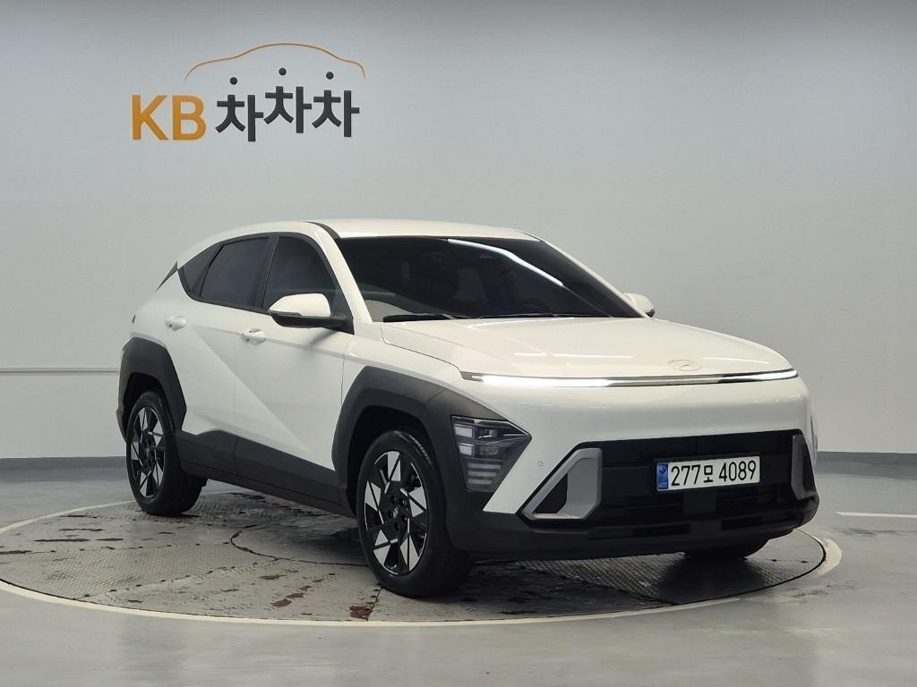 HYUNDAI Kona - Vista 4